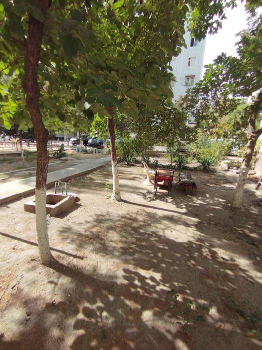 Продается 5х ком квартира в Сергели