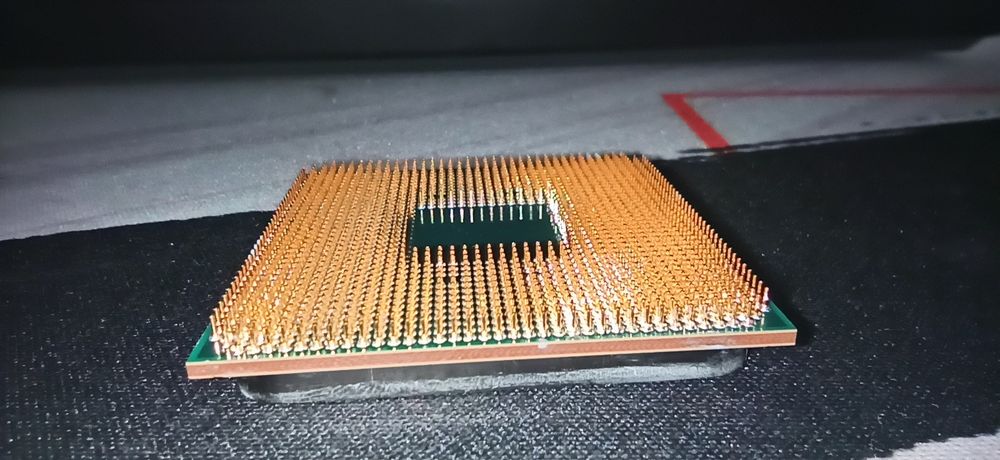 Procesor AMD Ryzen 5 2600 + Cooler Original Wraith Stealth