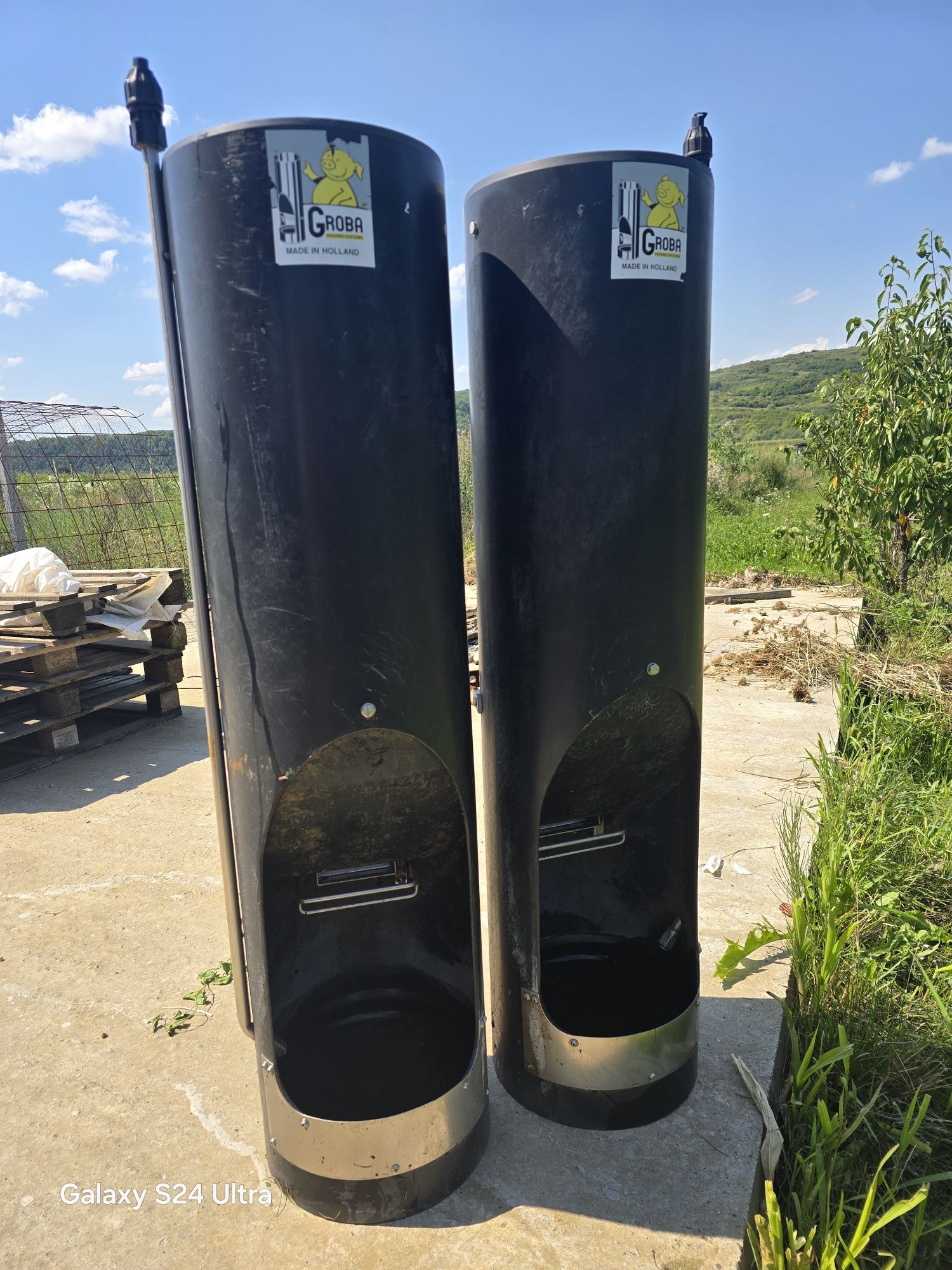 Vând hranitoare / adaptoare pentru porci