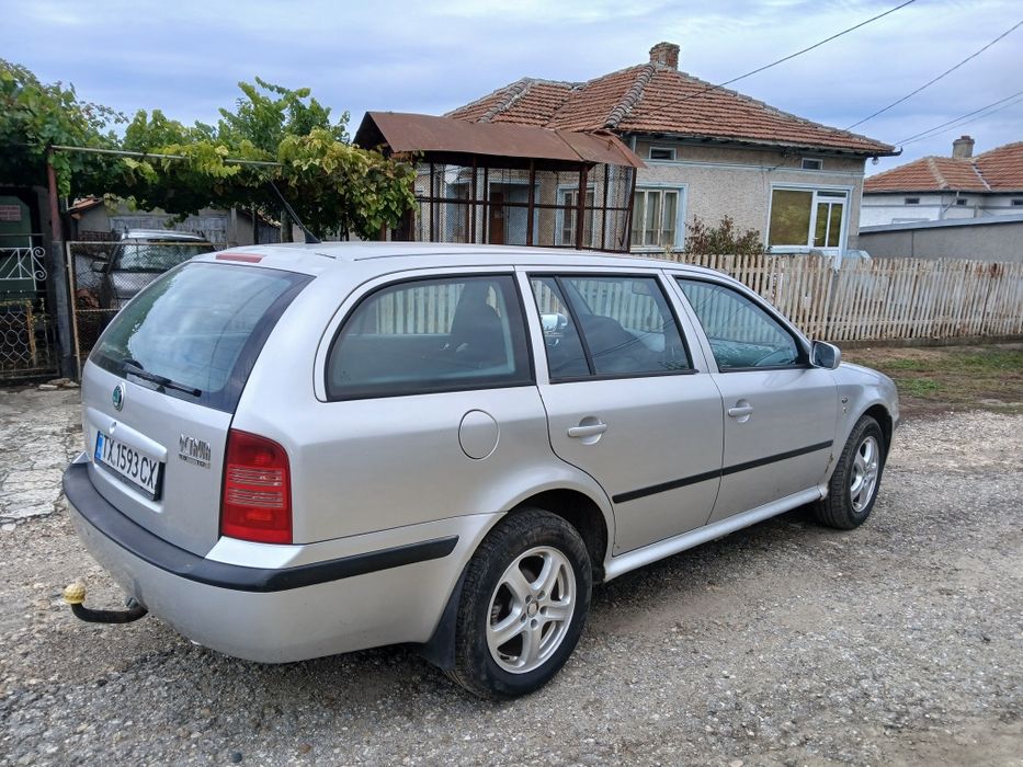 Skoda  Octavia 2003