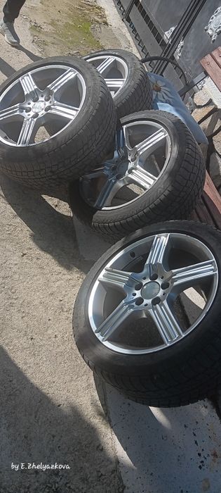 Гуми с джанти 18"