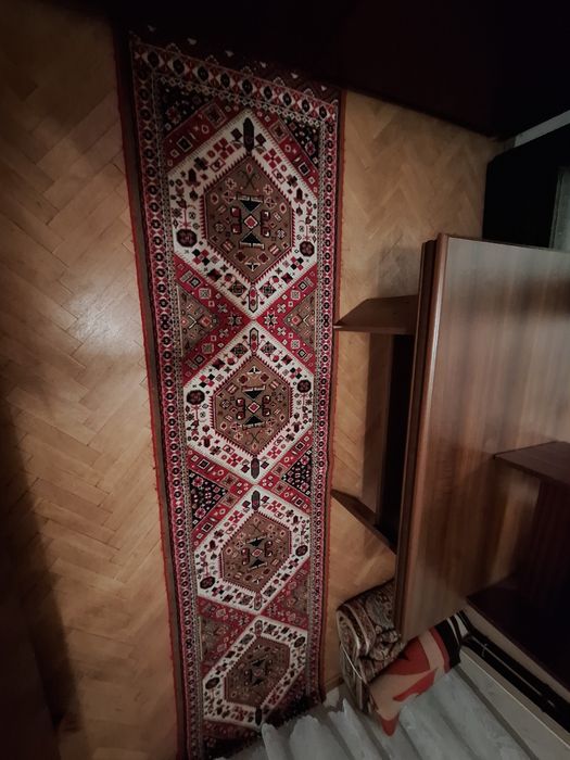 Персийски пътеки.