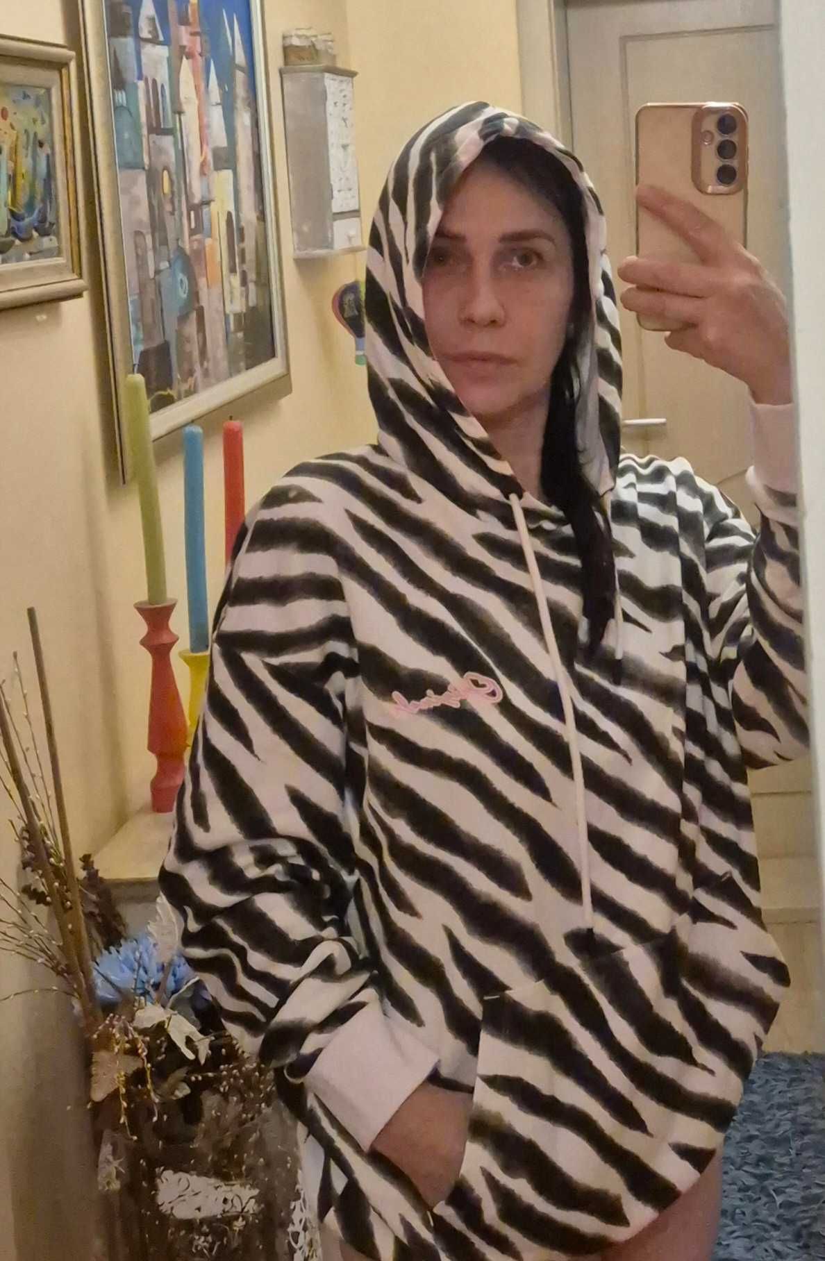 Продавам сутчър Джак енд Джоунс, Jack and Jones.