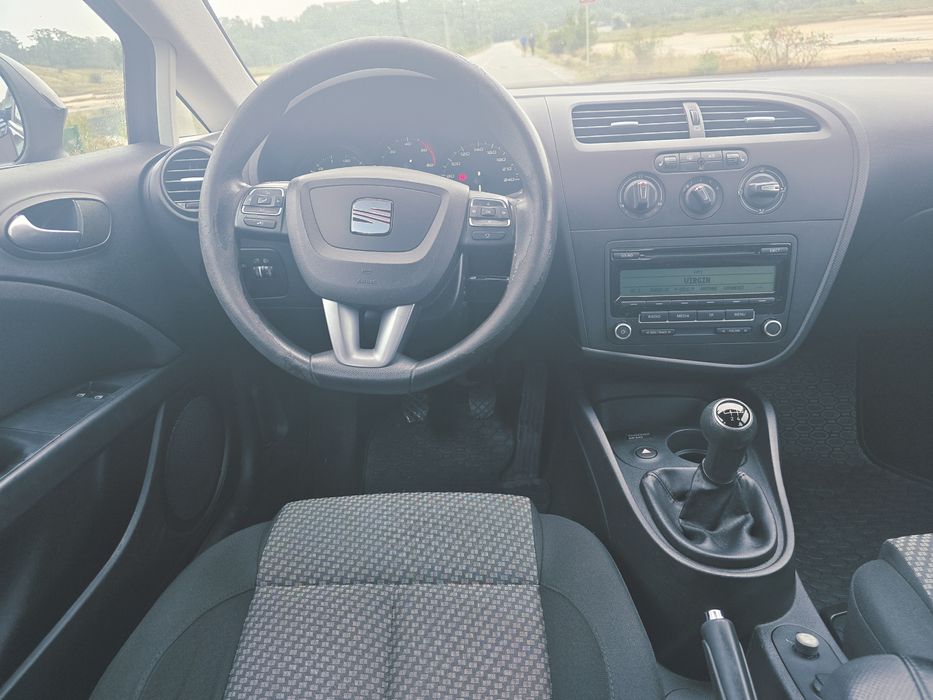 Seat         leon