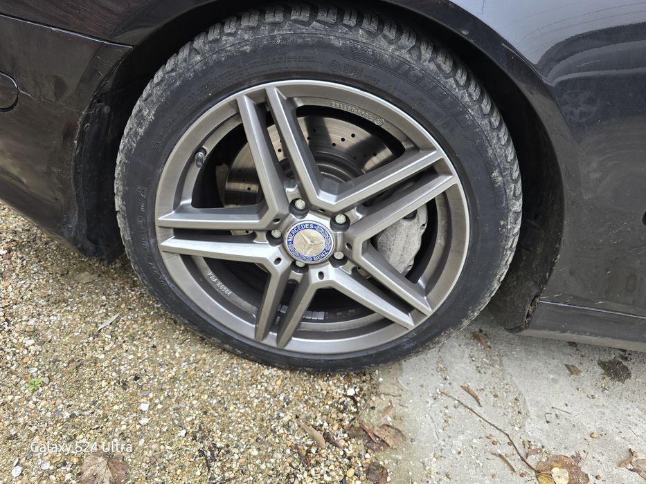 Джанти Mercedes 17" 5×112 с зимни гуми
Продавам джанти с гуми 17 цола
