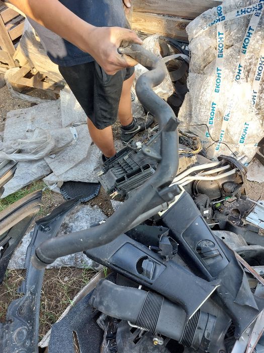 Тръба антифриз х5 бмв е53 3.0д 218кс bmw x5 3.0d