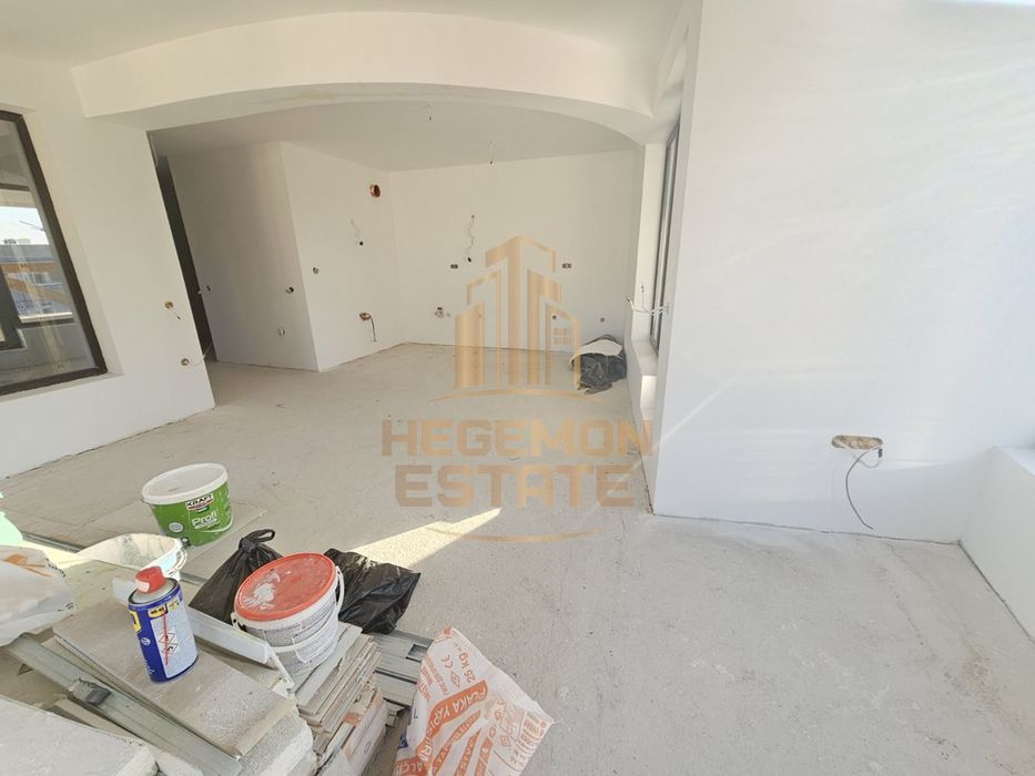 Продава се Тристаен апартамент в Варна, Левски - 101 кв.м за 1981 €/кв.м - Снимка #3