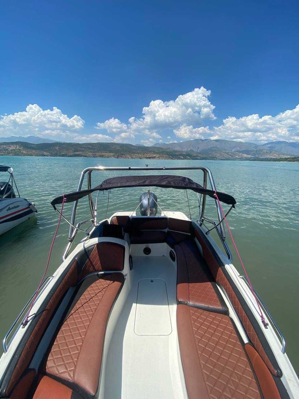 Катер Bayliner Element