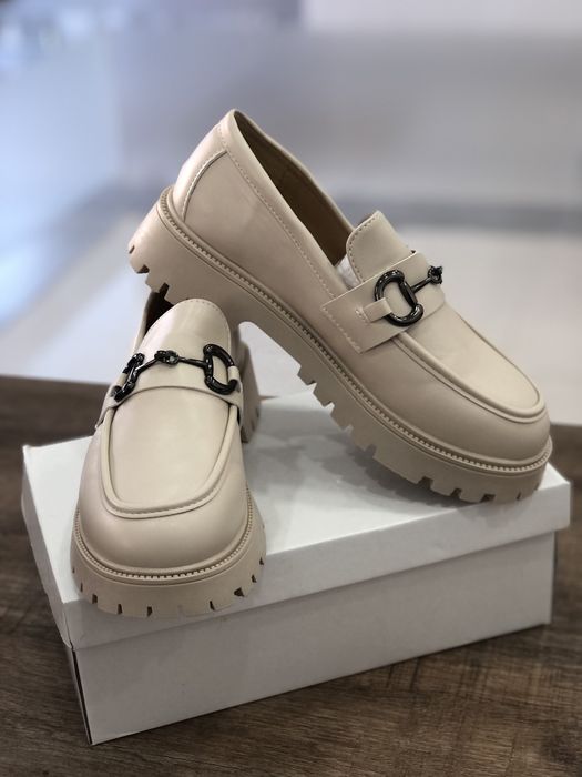 Обувь, лоферы