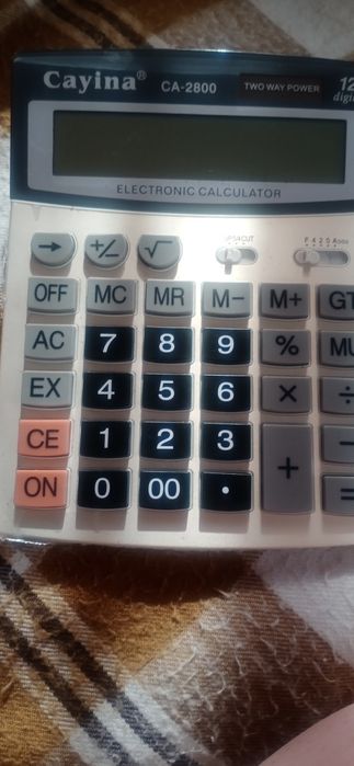 Продам калькулятор