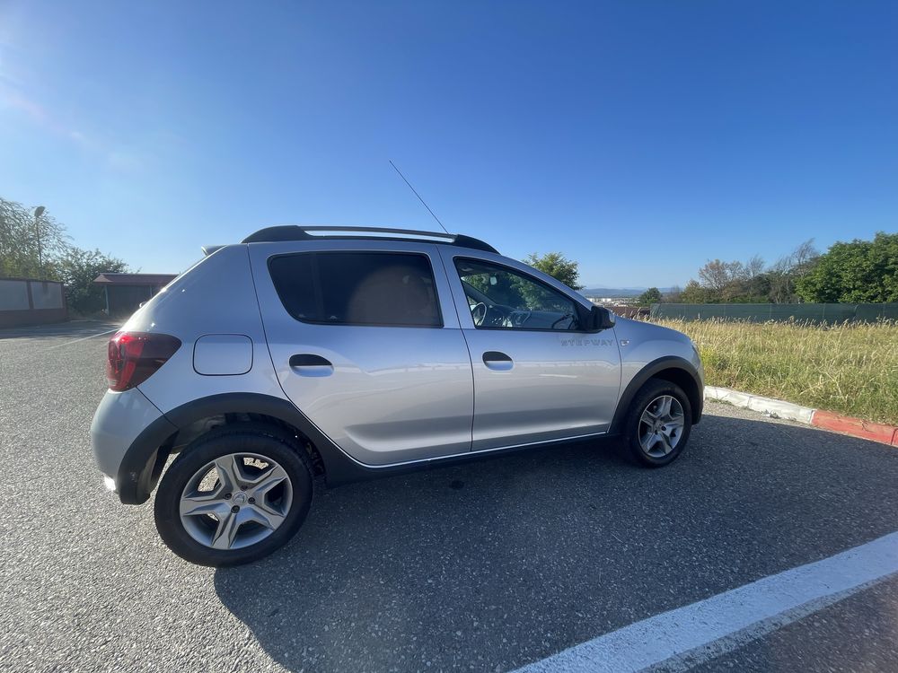 De vanzare - Sandero Stepway - Mioveni, judetul Arges