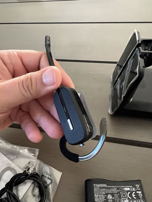 Casca bluetooth Plantronics C054A ,nou !!!