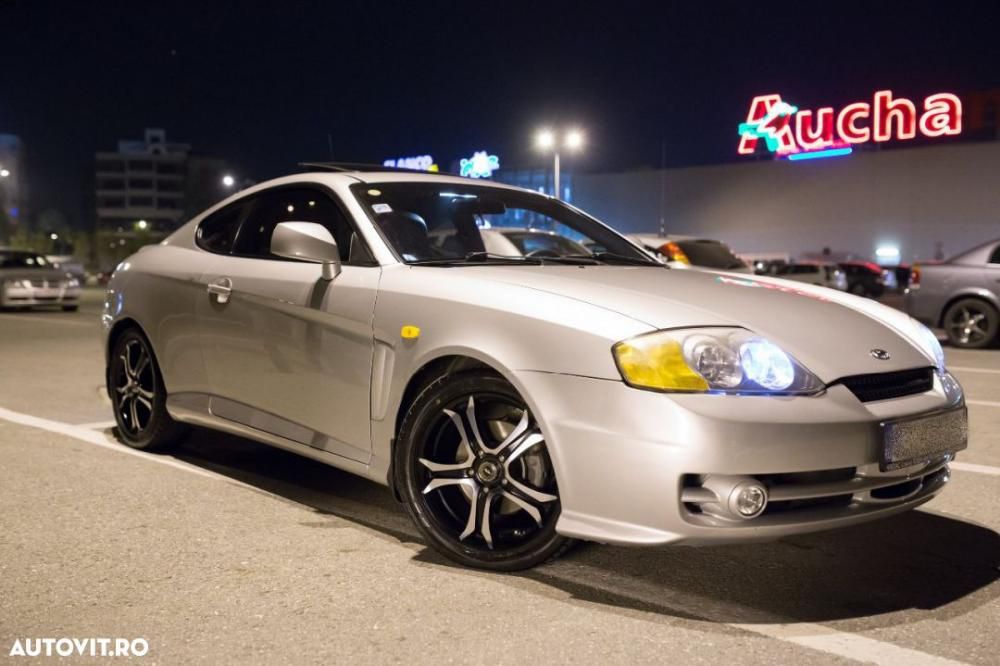 plansa bord hyundai coupe an 2006