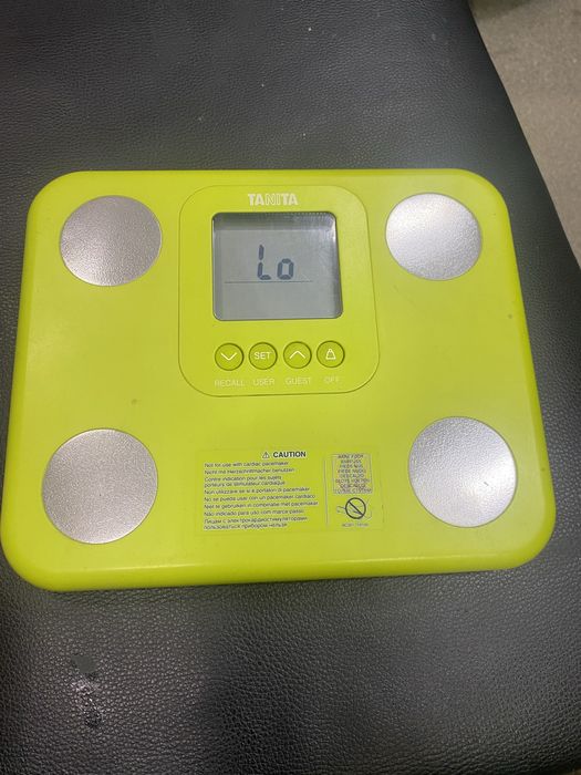 Весы Танита  анализатор массы тела