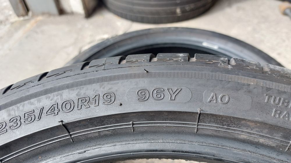 Летни гуми 235/40/19 Bridgestone Turanza T005 2 броя