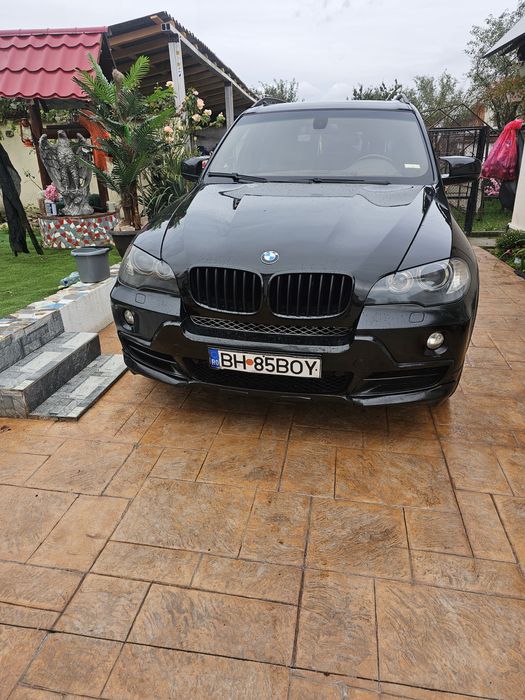 Vând BMW e70 2008