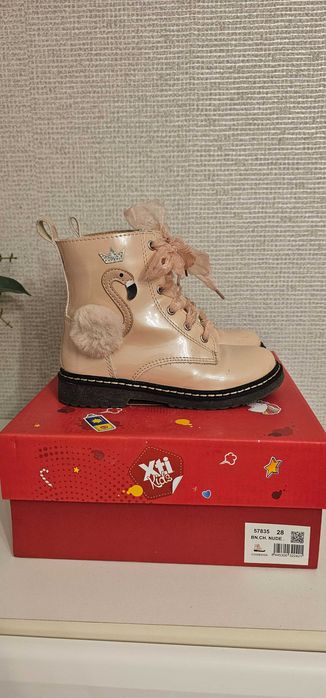 Детски боти за момиче