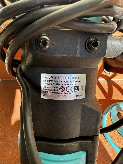 Malaxor Collomix mix 1300 si Hitachi Hikoki  UM16 vst2