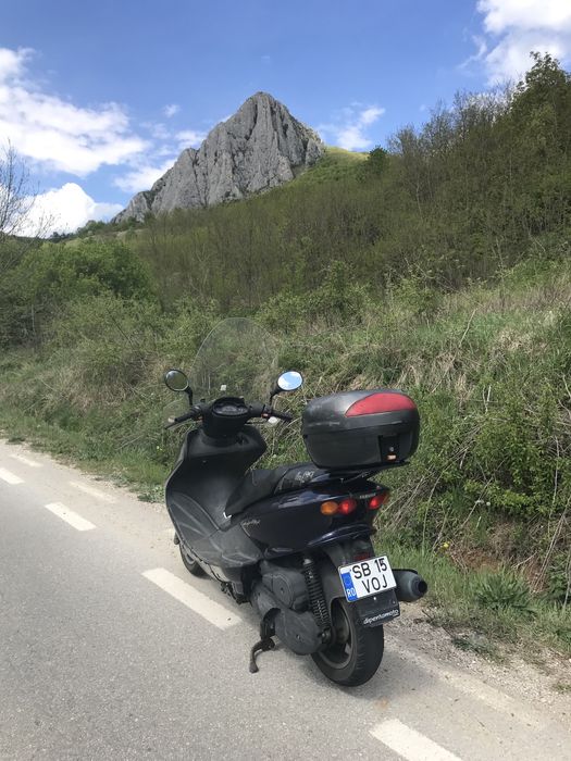 Yamaha majesty 150 cc
