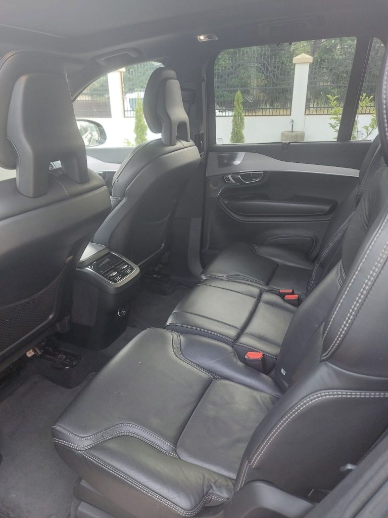 Vând mașină Volvo XC90