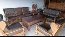 Set 3,2,1,1 din piele plus măsuță