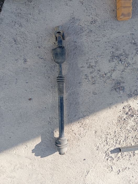 Паджеро. Кардан от руля на Паджеро 2