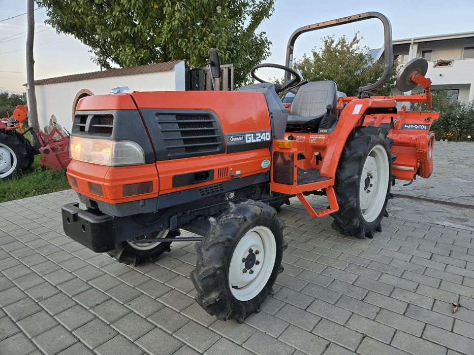 Tractor Tractoras Motofreza Japonia  Kubota  GL 240  Grandel