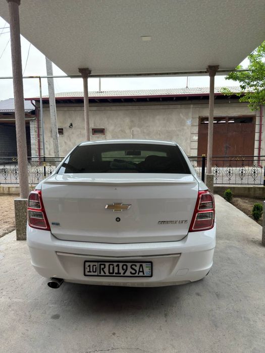 cobalt 2015 avtomat metan