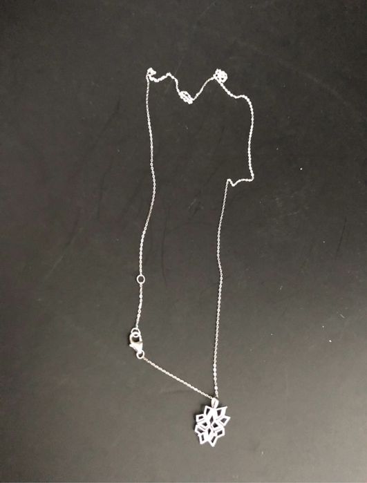 Vand pandantiv Coral aur alb 18 k - Only Lines