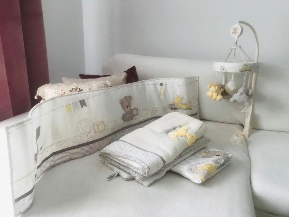 Set carusel și lenjerie