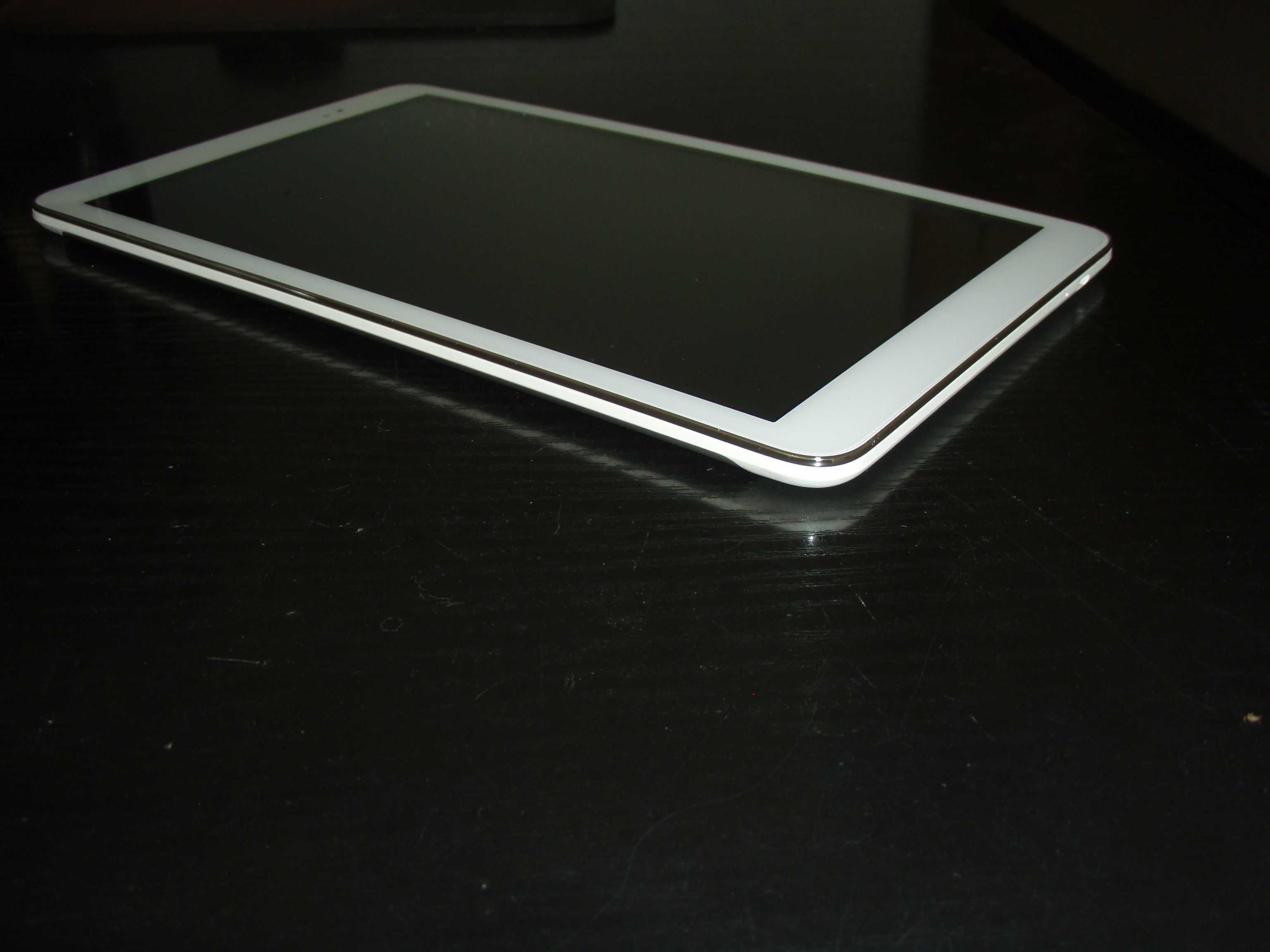 Tableta 10" cu SIM 4G LTE Huawei MediaPad T1, model T1-A21L