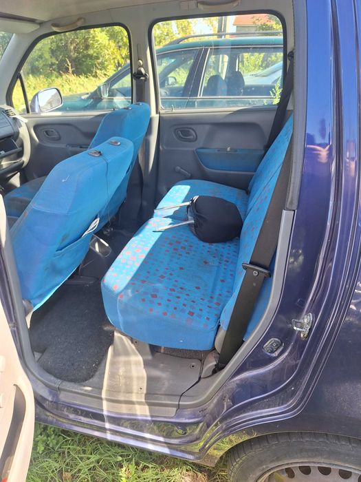 Vand Opel Agila 2001