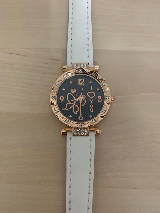 Дамски часовници- нови