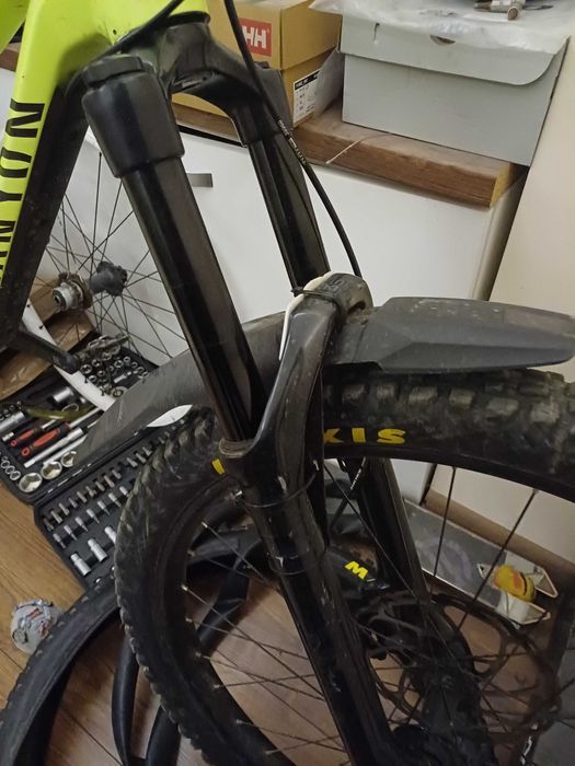 Продавам rockshox 35 silver tk