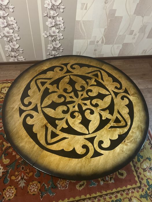 Круглый (дөңгелек) стол