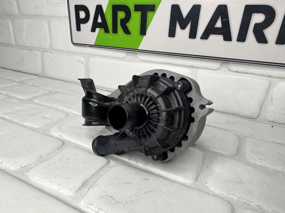 Водна помпа AUDI VW 1EA965567L