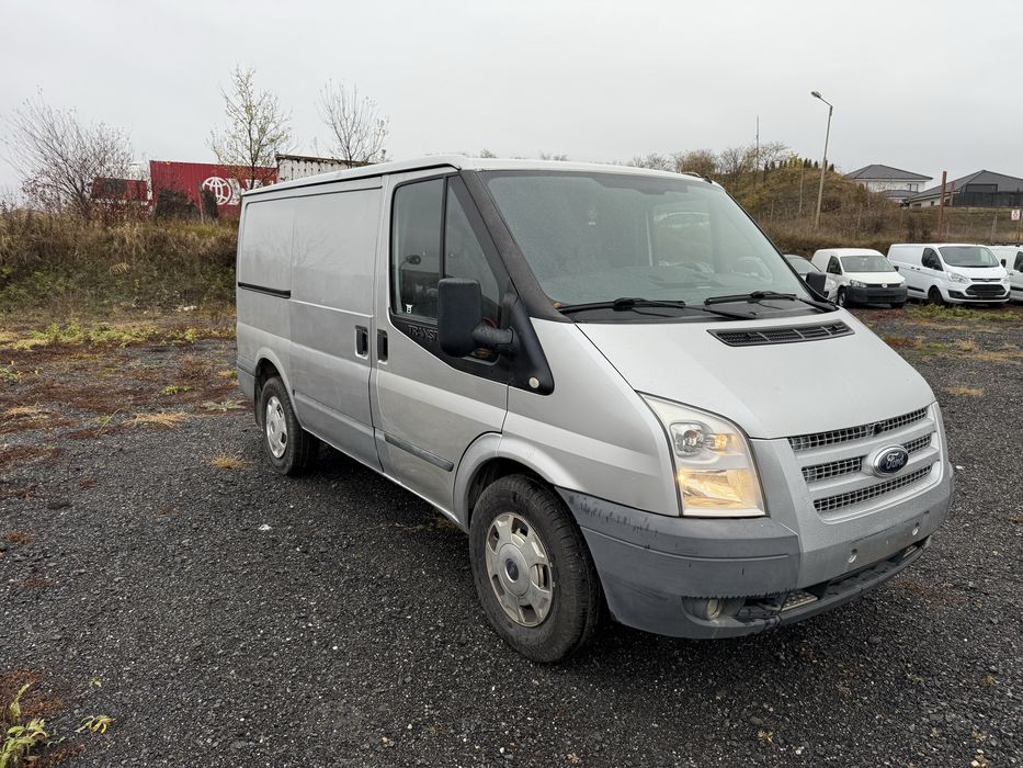 Ford transit cu lift