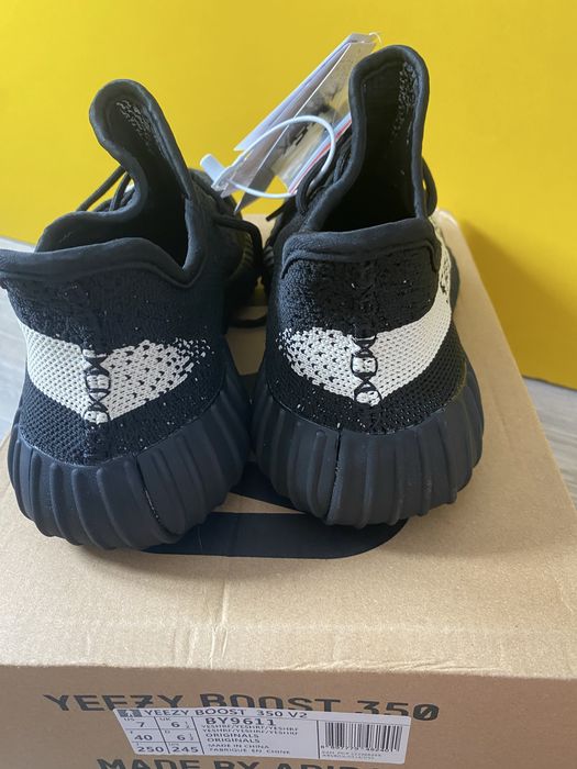 Yeezy SPLY 350 alb cu negru