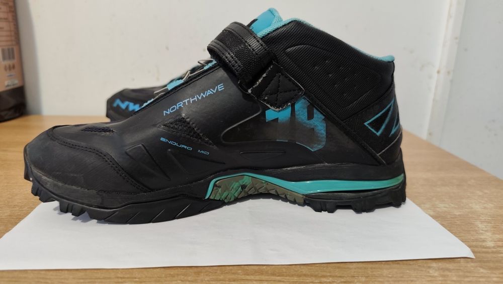 Northwave Enduro Mid 44 pantofi ciclism