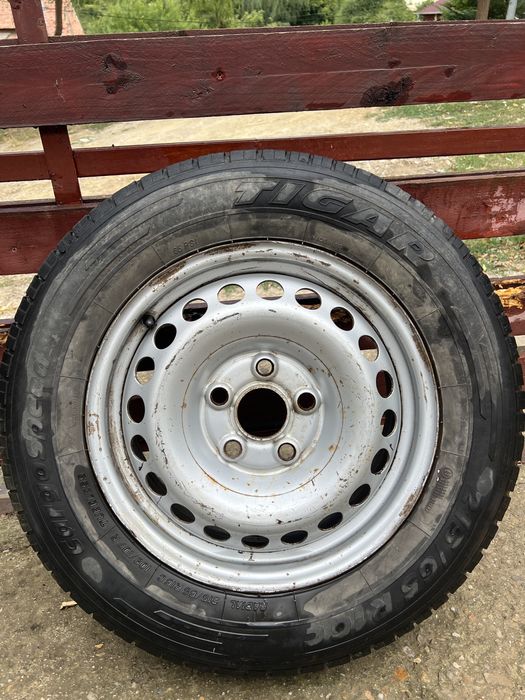 Jante rezerva duba pe 16 , anvelope 215/65/R16 C   195/65/R16C