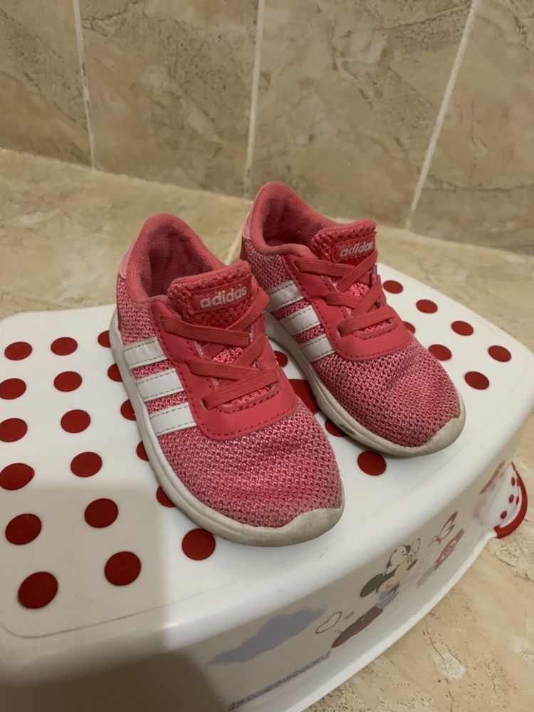 детски маратонки adidas