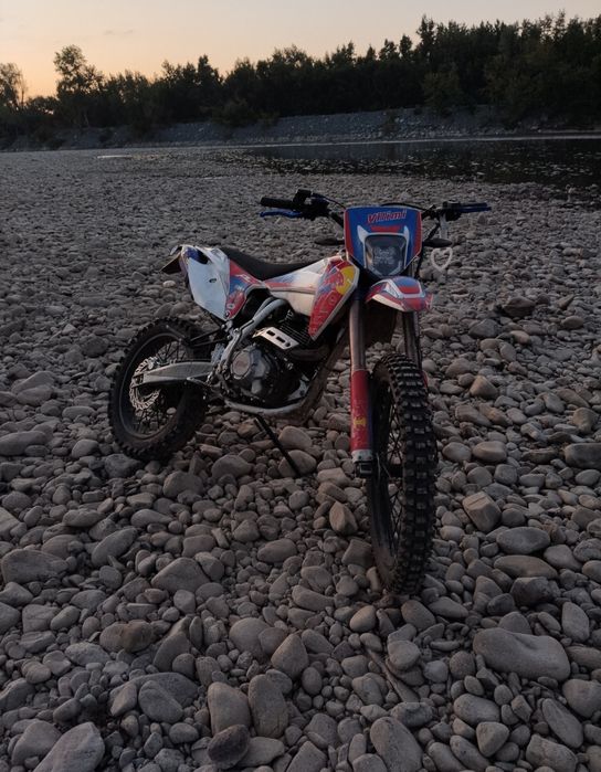 Продам эндуро вилими на номерах