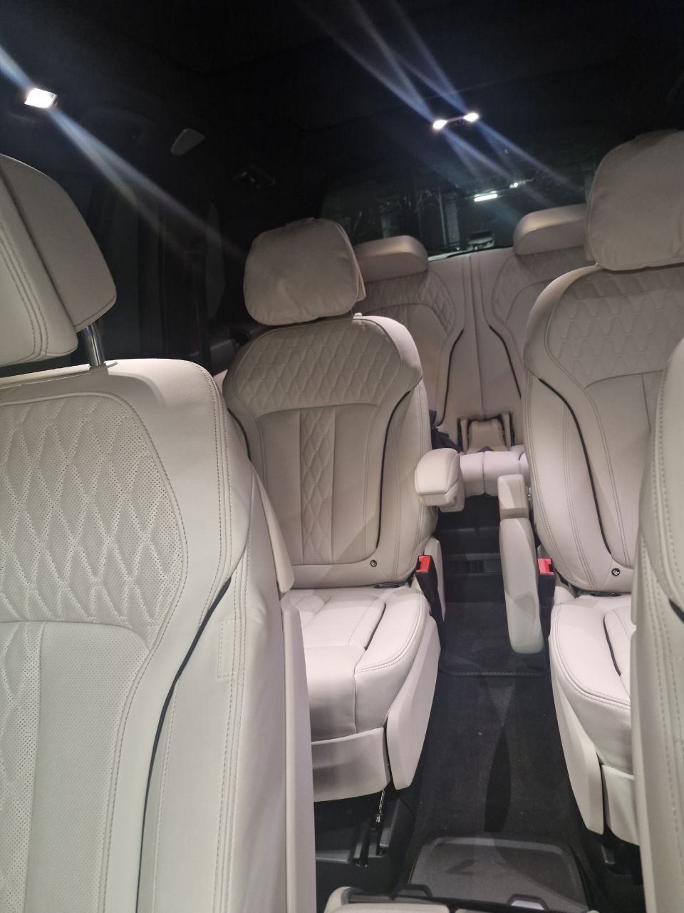 BMW X.7 xdrive40i. 2024 год