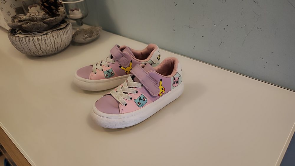 НОВИ детски обувки, маратонки 26, 27 и 28 размер