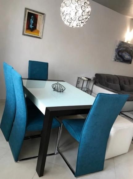 Дава се под наем Двустаен апартамент в Пловдив, Център - 85 кв.м за 450 € - Снимка #2