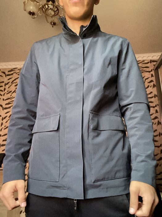 Тез арада ветровка сатылады