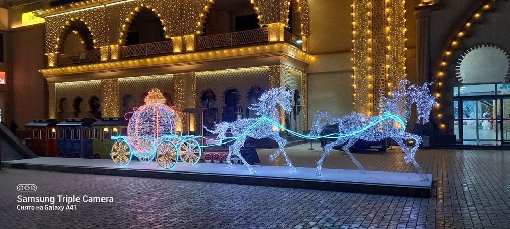 Yangi yilingizni biz bilan o'tkazing! Barcha turdagi dekoratsiyalar.