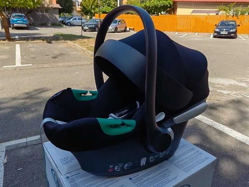 Vând scoica auto Cybex Aton B2 i-size