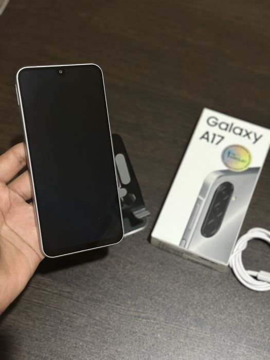 Samsung a17 6/128 idial