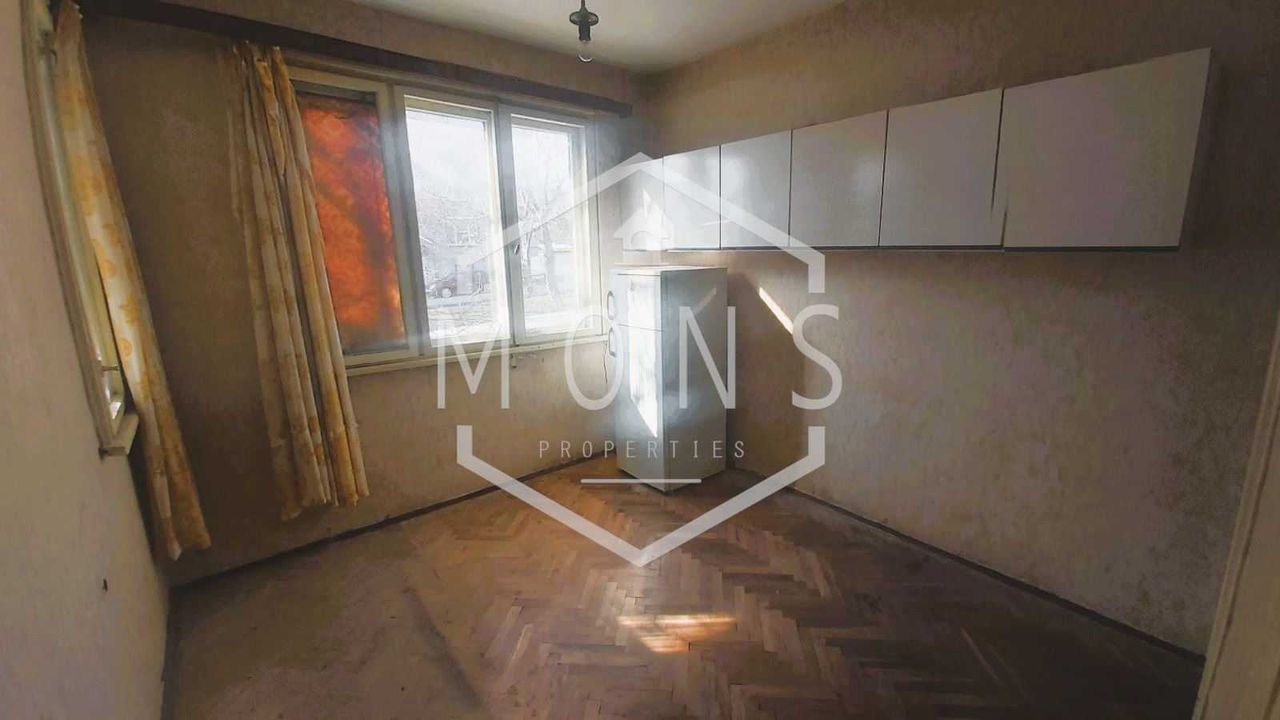 Продава се Многостаен апартамент в Горна Оряховица - 95 кв.м за 748 €/кв.м - Снимка #4